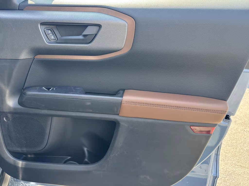 2026 Azure Gray Metallic Ford Bronco Sport Outer Banks 4X4 SUV