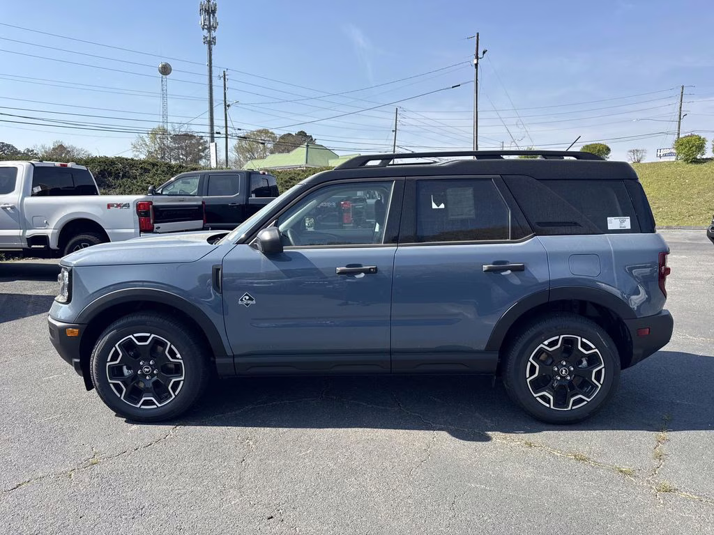 2026 Azure Gray Metallic Ford Bronco Sport Outer Banks 4X4 SUV