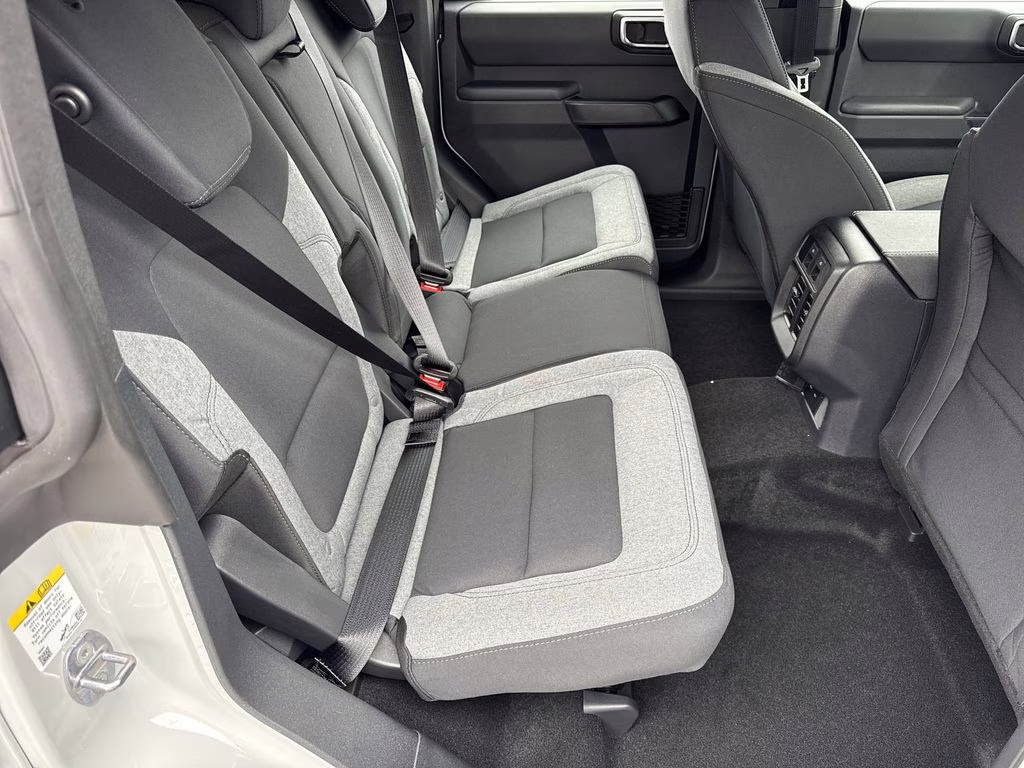 2026 Avalanche Ford Bronco Base 4X4 SUV