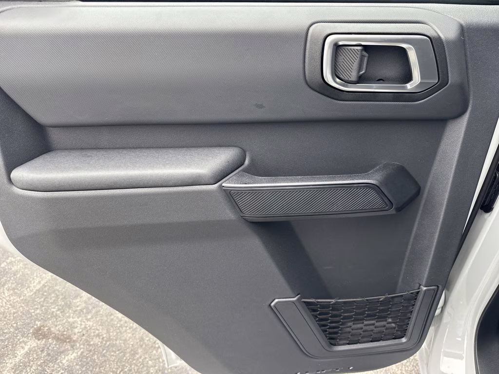 2026 Avalanche Ford Bronco Base 4X4 SUV