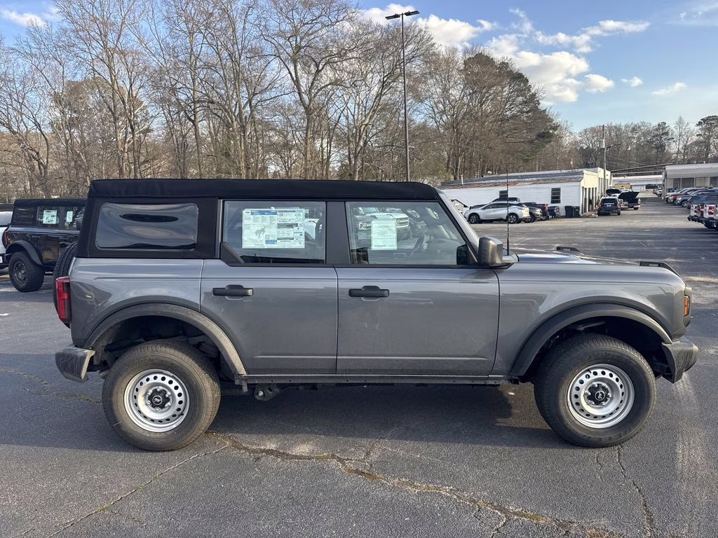 2026 Gray Metallic Ford Bronco Base 4X4 SUV