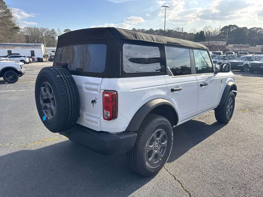 2026 Oxford White Ford Bronco Big Bend 4X4 SUV