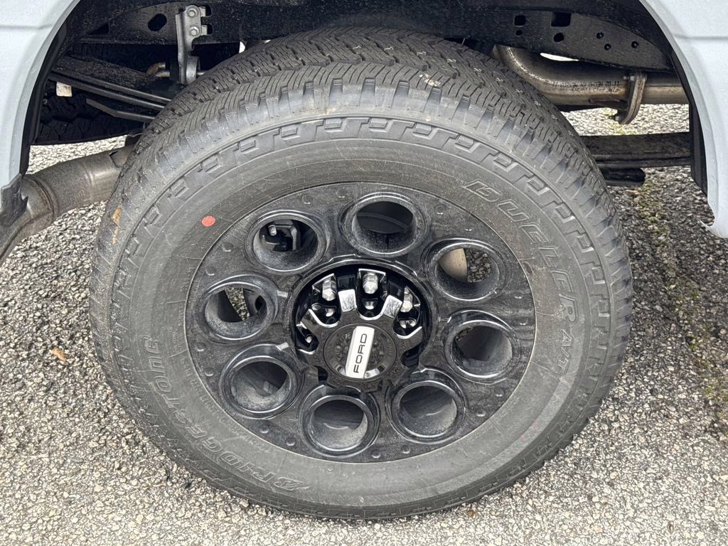 2026 Gray Metallic Ford Super Duty F-250 SRW Lariat 4X4 Truck