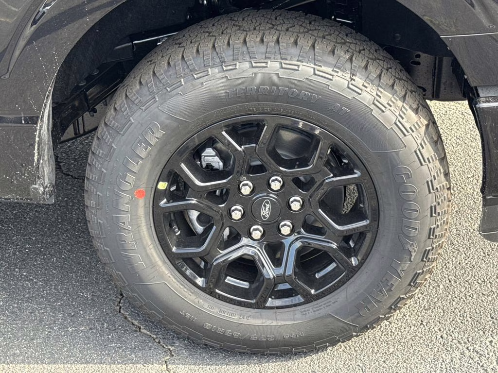 2026 Black Metallic Ford F-150 Lariat 4X4 Truck