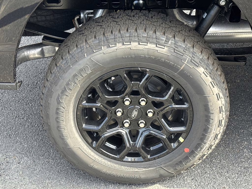 2026 Black Metallic Ford F-150 Lariat 4X4 Truck