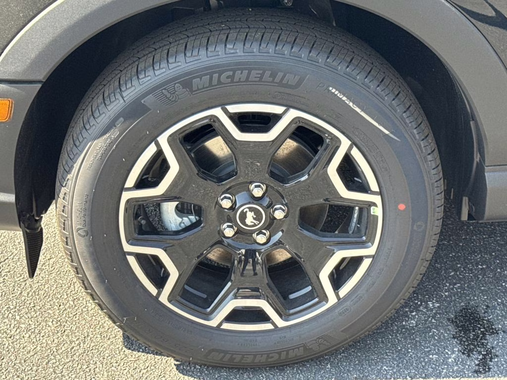 2026 Shadow Black Ford Bronco Sport Outer Banks 4X4 SUV