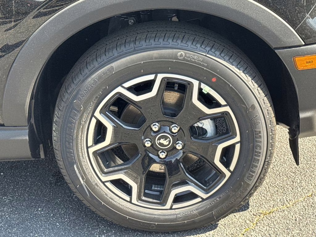 2026 Shadow Black Ford Bronco Sport Outer Banks 4X4 SUV