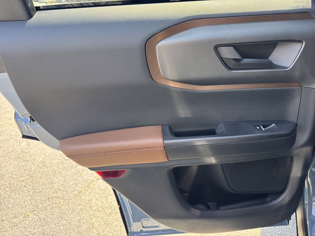 2026 Azure Gray Metallic Ford Bronco Sport Outer Banks 4X4 SUV