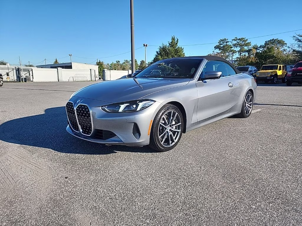 2025 BMW 4 Series 430i Convertible's photo