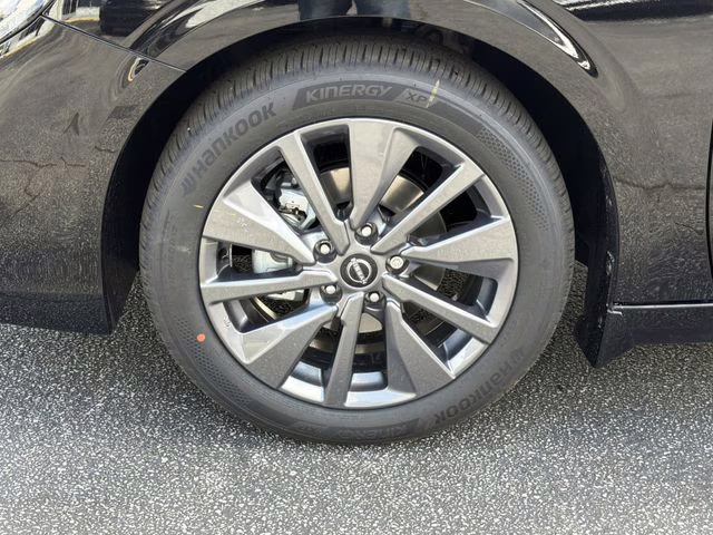 2026 Super Black Nissan Sentra SL FWD Sedan