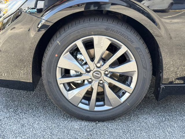 2026 Super Black Nissan Sentra SL FWD Sedan