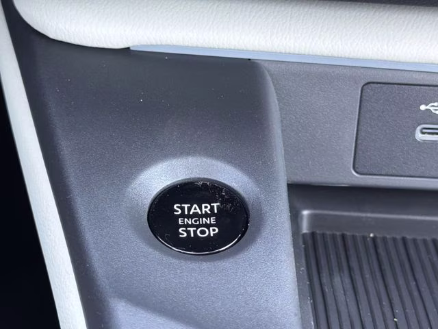 2026 Gun Metallic Nissan Sentra SL FWD Sedan