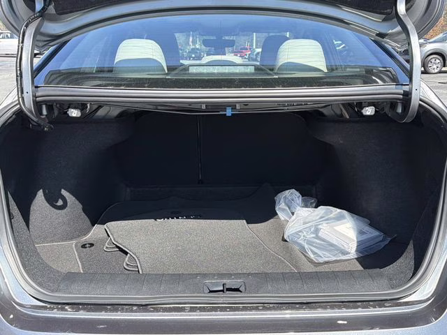 2026 Gun Metallic Nissan Sentra SL FWD Sedan