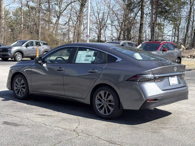 2026 Gun Metallic Nissan Sentra SL FWD Sedan