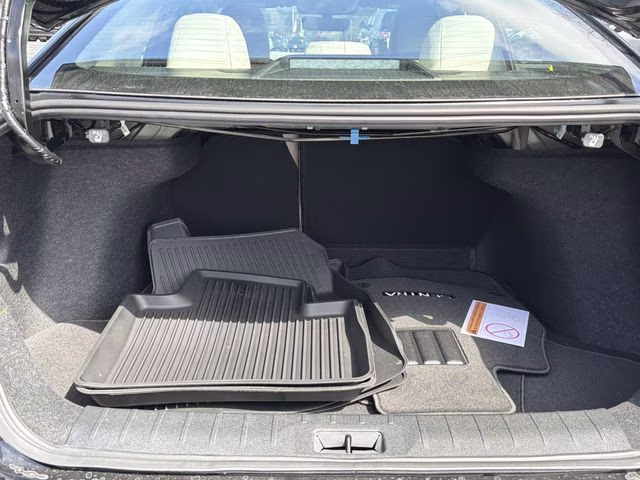 2026 Super Black Nissan Sentra SL FWD Sedan