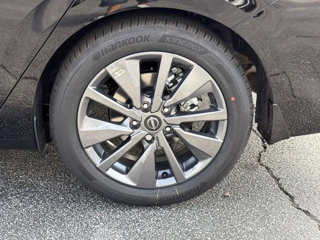 2026 Super Black Nissan Sentra SL FWD Sedan