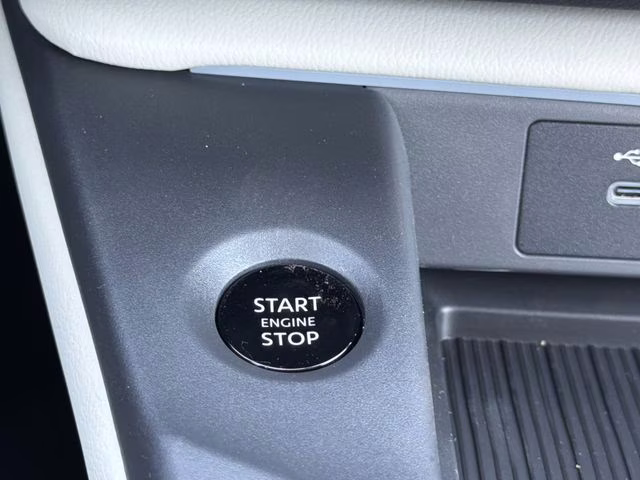 2026 Gun Metallic Nissan Sentra SL FWD Sedan
