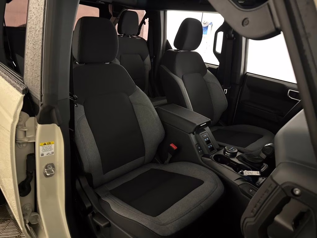 2026 Desert Sand Ford Bronco Big Bend 4X4 SUV