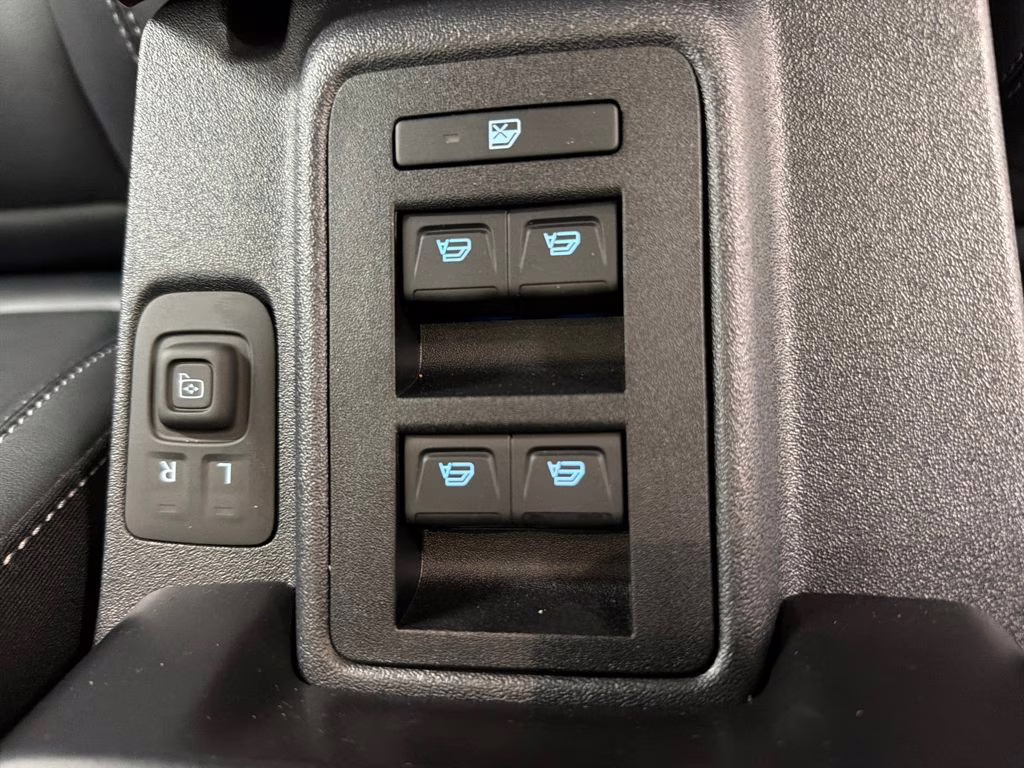 2026 AVALANCHE GRAY Ford Bronco Outer Banks 4X4 SUV