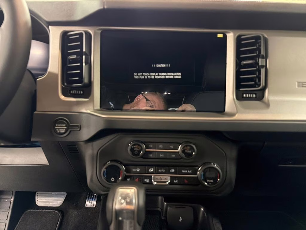 2026 AVALANCHE GRAY Ford Bronco Outer Banks 4X4 SUV