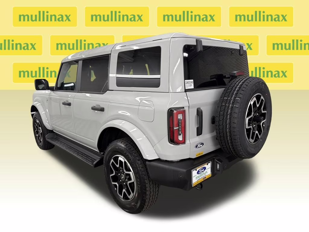 2026 AVALANCHE GRAY Ford Bronco Outer Banks 4X4 SUV