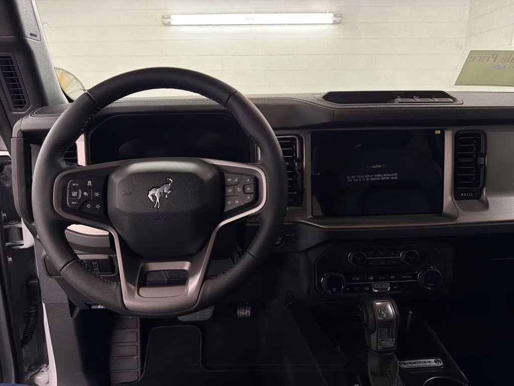 2026 AVALANCHE GRAY Ford Bronco Outer Banks 4X4 SUV