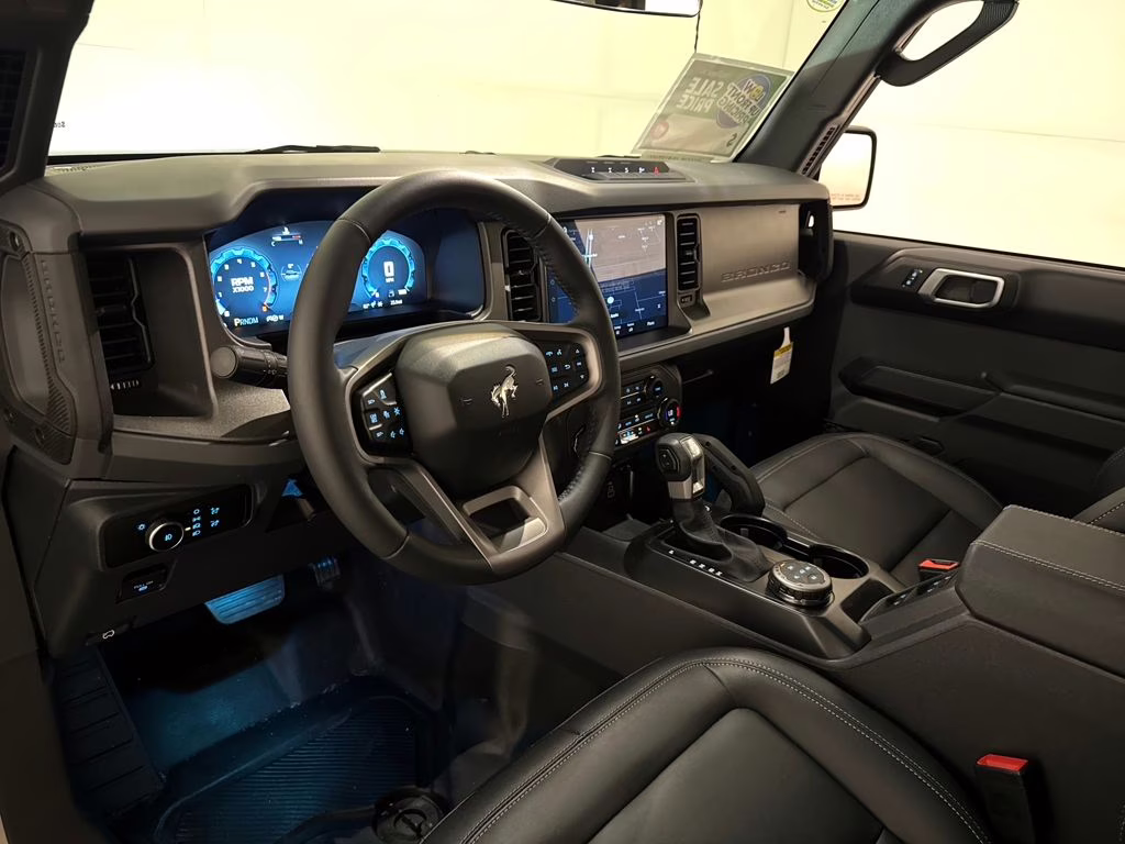 2026 Desert Sand Ford Bronco Badlands 4X4 SUV