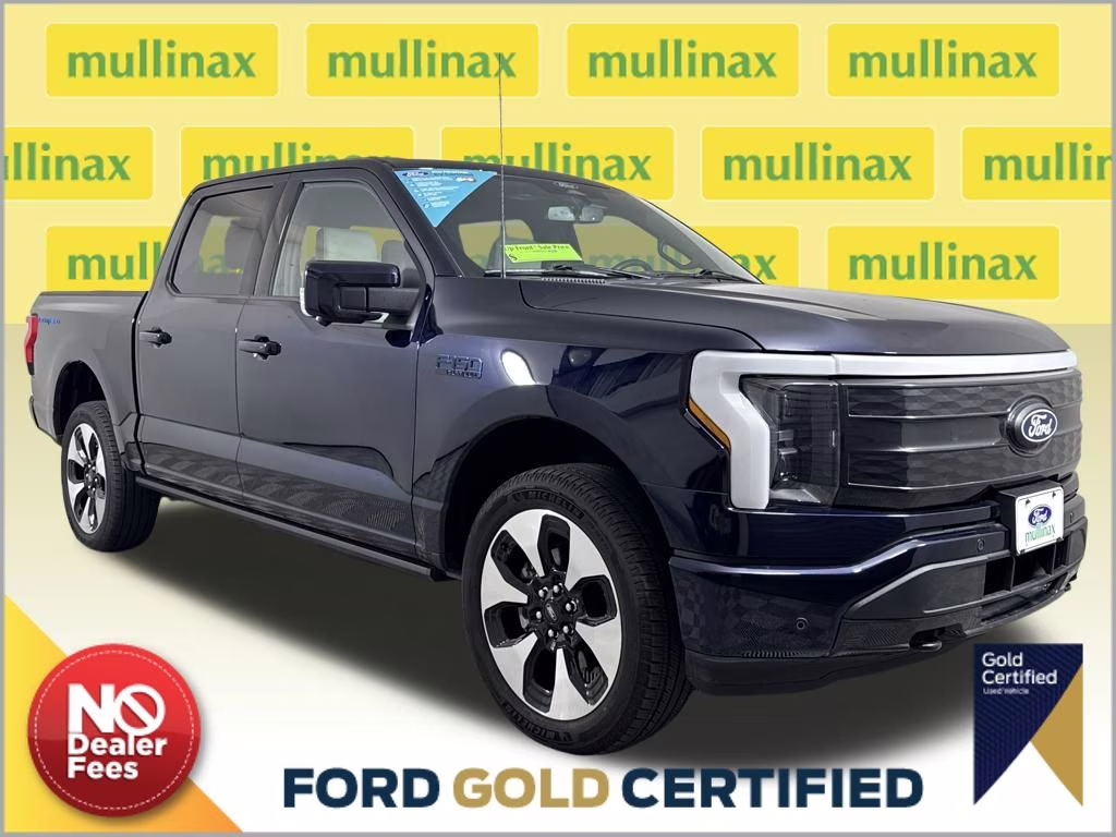 2025 Antimatter Blue Metallic Ford F-150 Lightning Platinum AWD Truck