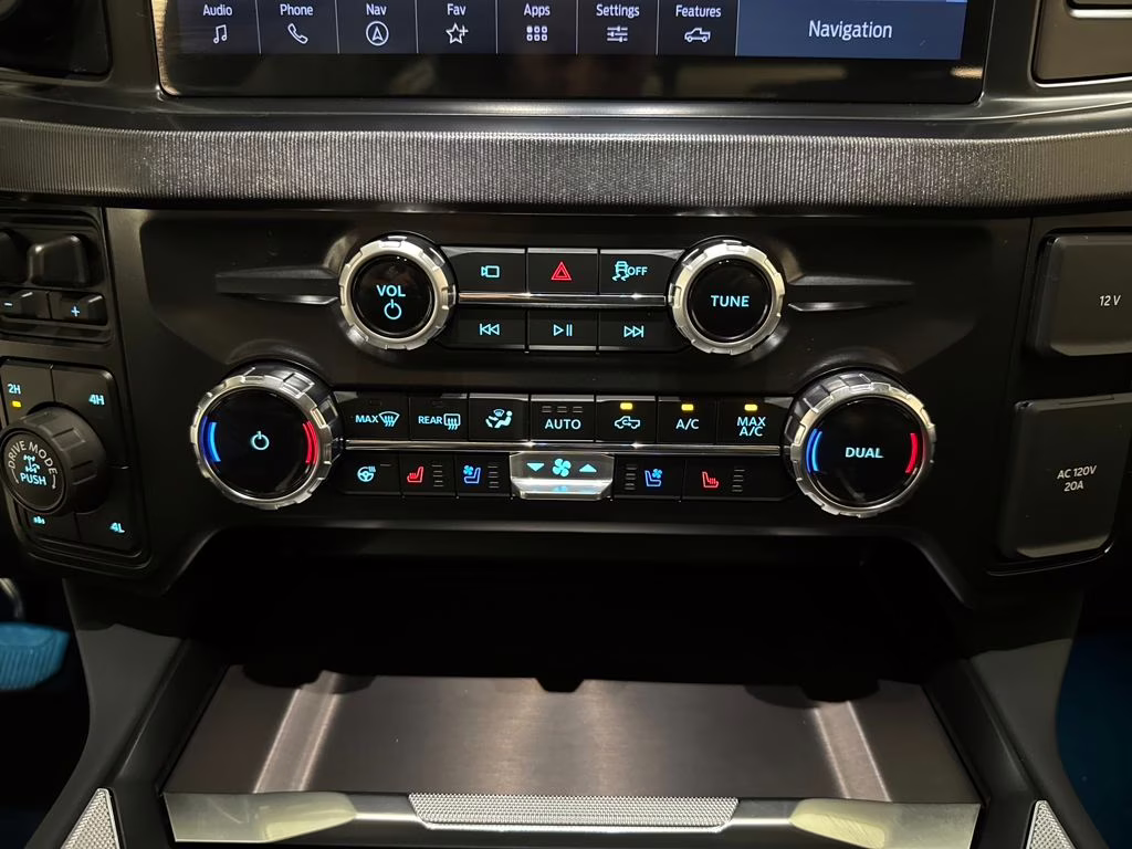 2026 Argon Blue Metallic Ford Super Duty F-250 SRW Platinum 4X4 Truck