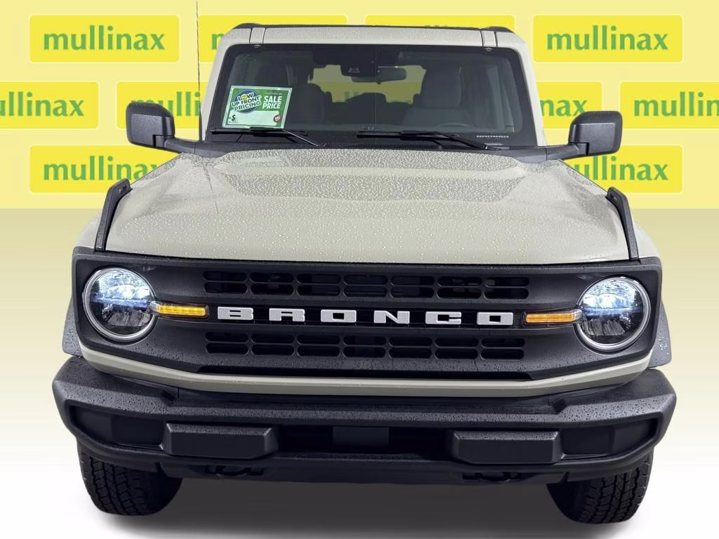 2026 Desert Sand Ford Bronco Big Bend 4X4 SUV