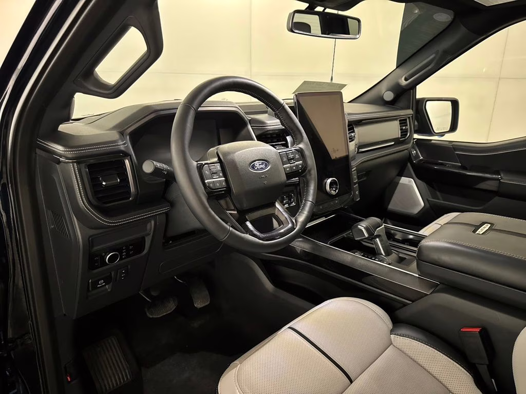 2025 Antimatter Blue Metallic Ford F-150 Lightning Platinum AWD Truck