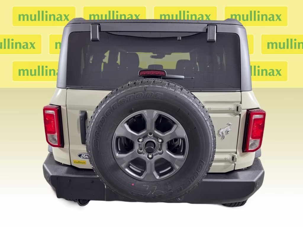 2026 Desert Sand Ford Bronco Big Bend 4X4 SUV