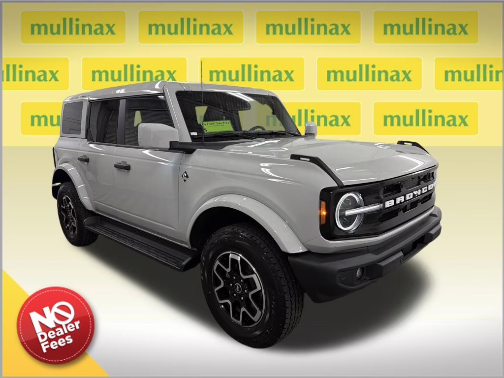 2026 AVALANCHE GRAY Ford Bronco Outer Banks 4X4 SUV