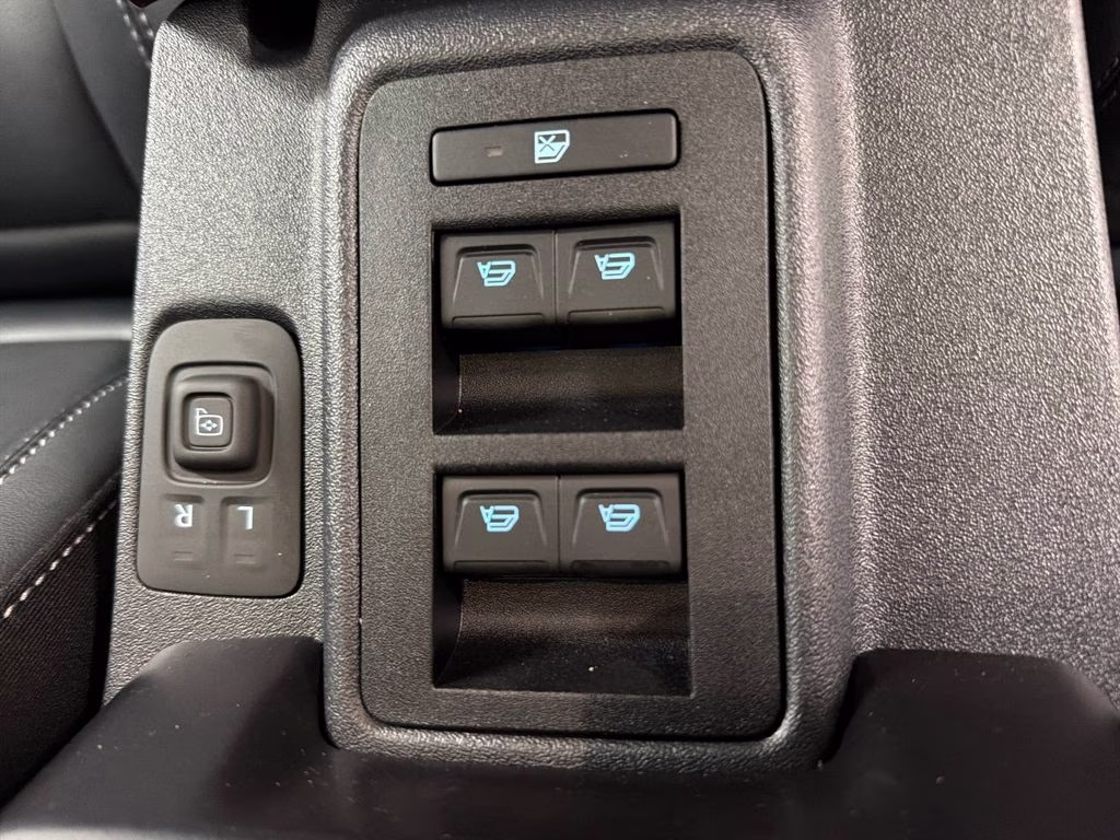 2026 AVALANCHE GRAY Ford Bronco Outer Banks 4X4 SUV