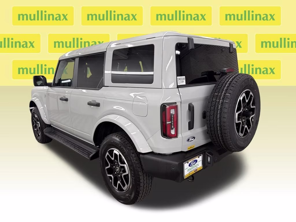 2026 AVALANCHE GRAY Ford Bronco Outer Banks 4X4 SUV
