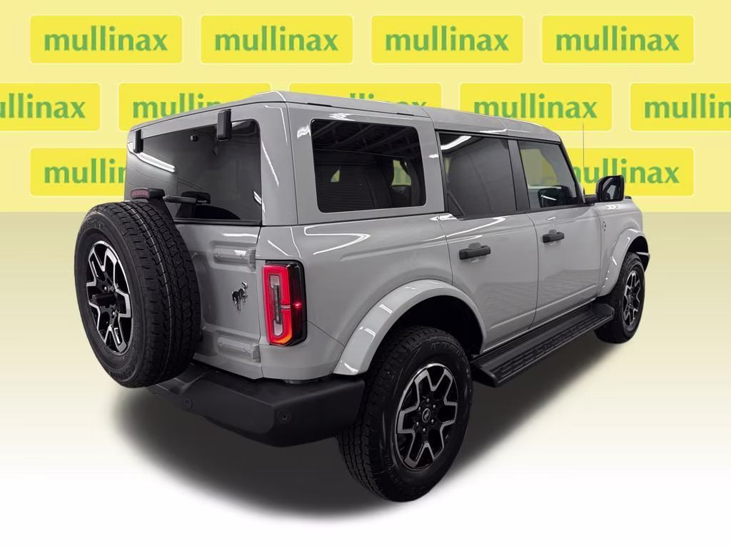 2026 AVALANCHE GRAY Ford Bronco Outer Banks 4X4 SUV