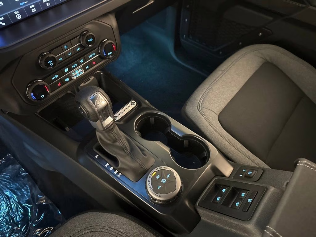 2026 Desert Sand Ford Bronco Big Bend 4X4 SUV