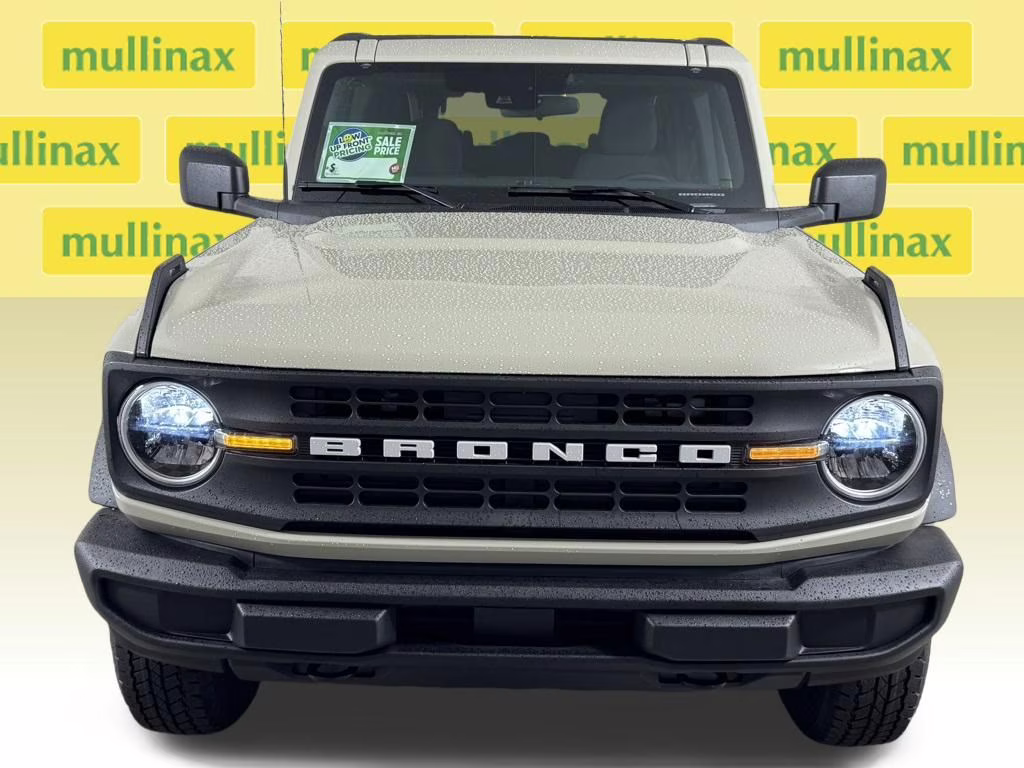 2026 Desert Sand Ford Bronco Big Bend 4X4 SUV