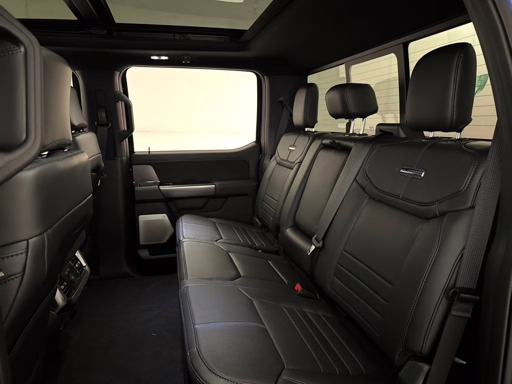 2026 Argon Blue Metallic Ford Super Duty F-250 SRW Platinum 4X4 Truck