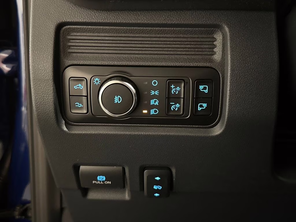 2026 Argon Blue Metallic Ford Super Duty F-250 SRW Platinum 4X4 Truck