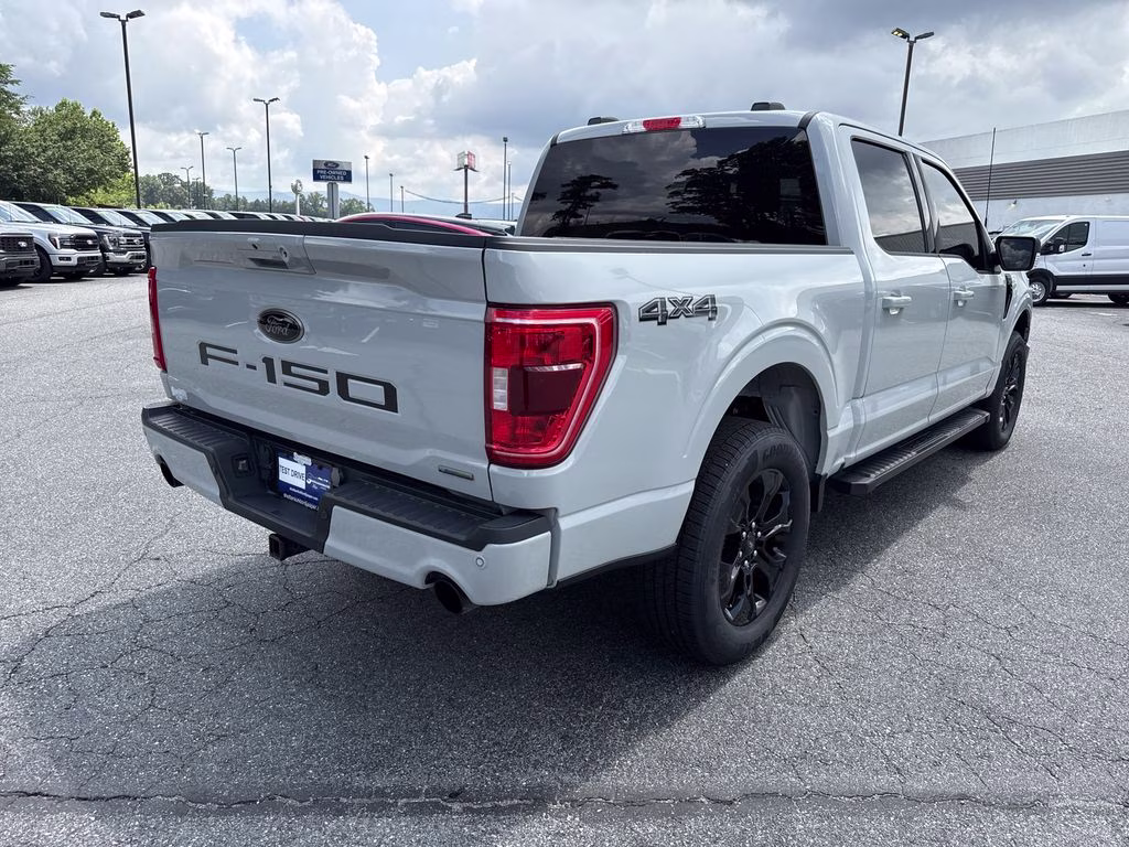 2023 Avalanche Gray Ford F-150 XLT 4X4 Truck