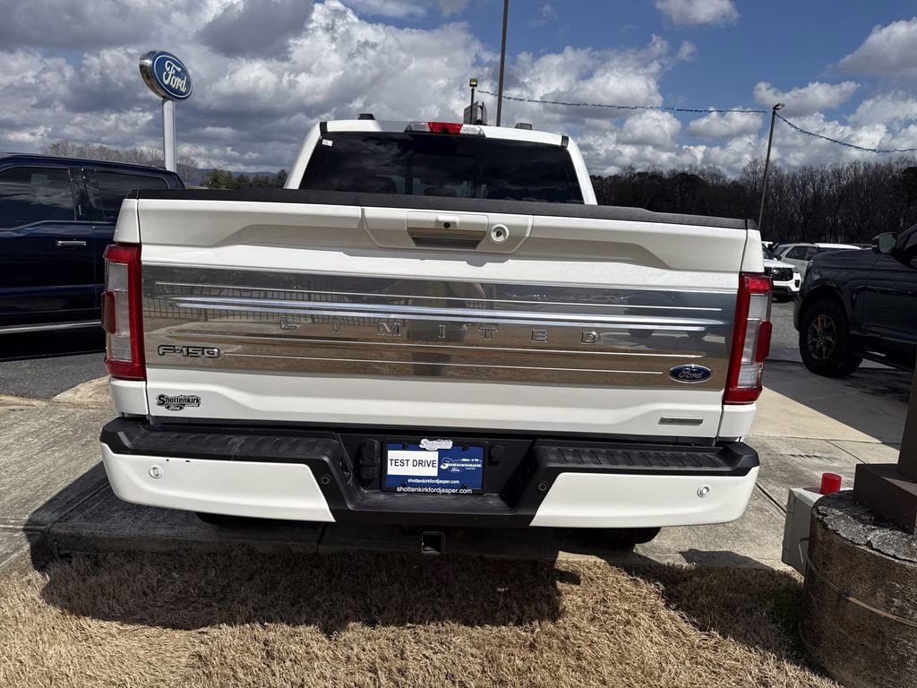 2022 Star White Metallic Tri-Coat Ford F-150 Limited 4X4 Truck
