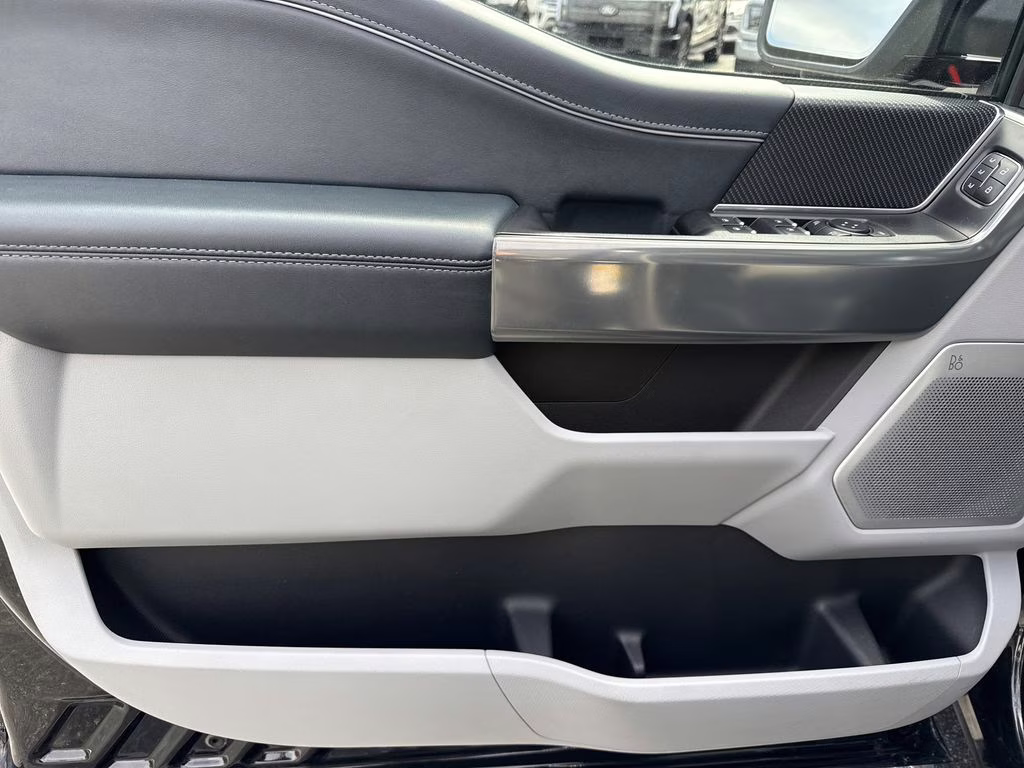 2022 Agate Black Metallic Ford F-150 Limited 4X4 Truck