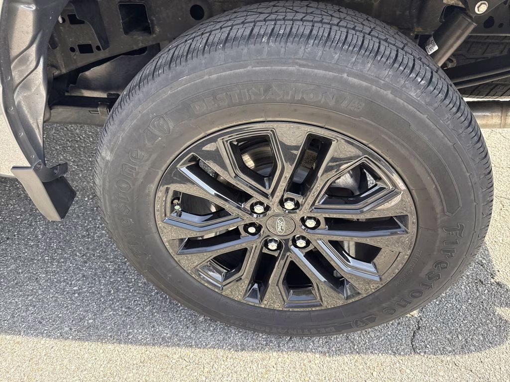 2024 Carbonized Gray Metallic Ford F-150 XLT 4X4 Truck