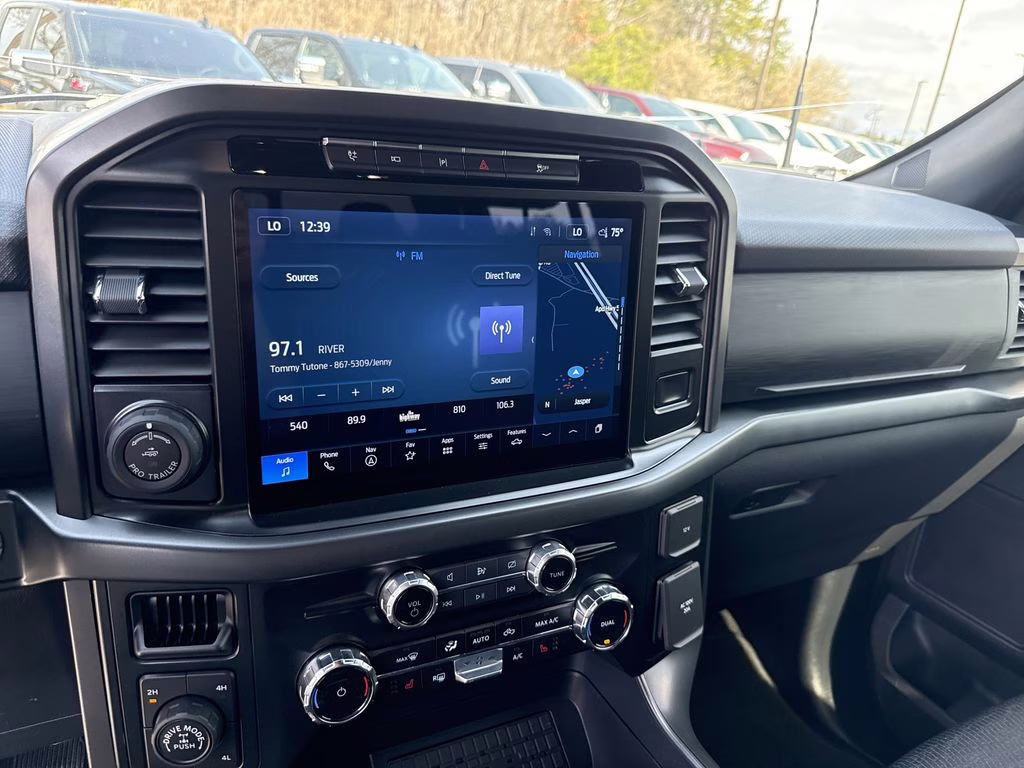 2024 Carbonized Gray Metallic Ford F-150 XLT 4X4 Truck