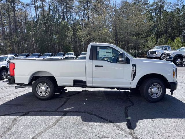 2026 Oxford White Ford Super Duty F-250 SRW XL RWD Truck
