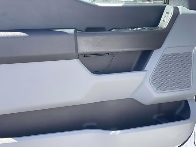 2026 Oxford White Ford Super Duty F-250 SRW XL RWD Truck