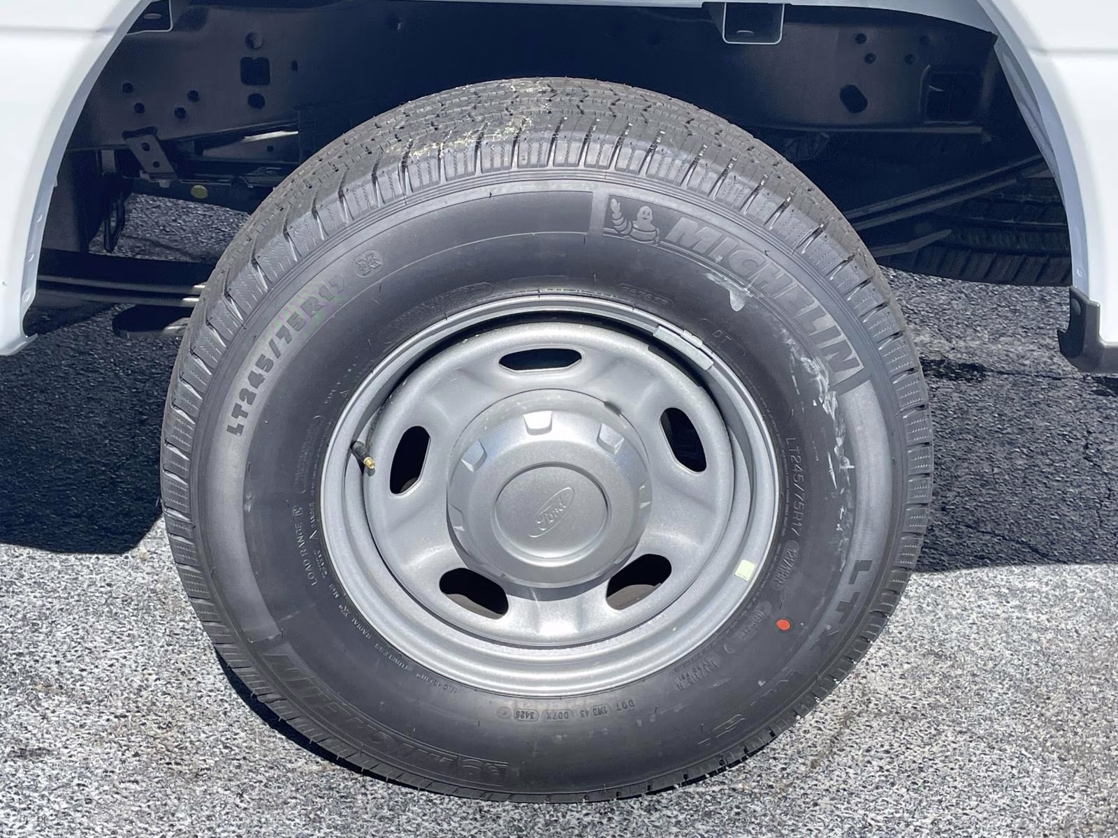 2026 Oxford White Ford Super Duty F-250 SRW XL RWD Truck