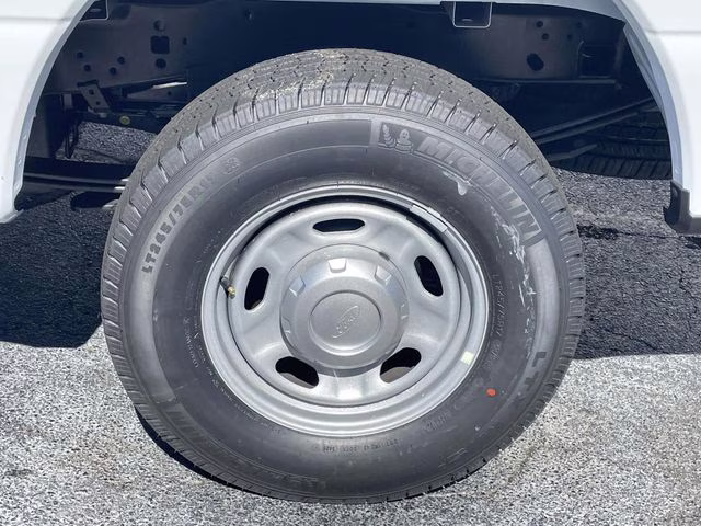 2026 Oxford White Ford Super Duty F-250 SRW XL RWD Truck