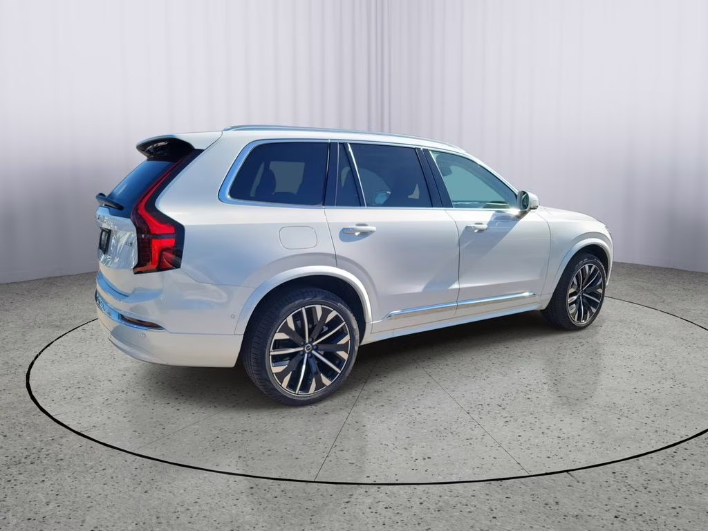 2025 Crystal White Pearl Volvo XC90 Plus AWD SUV